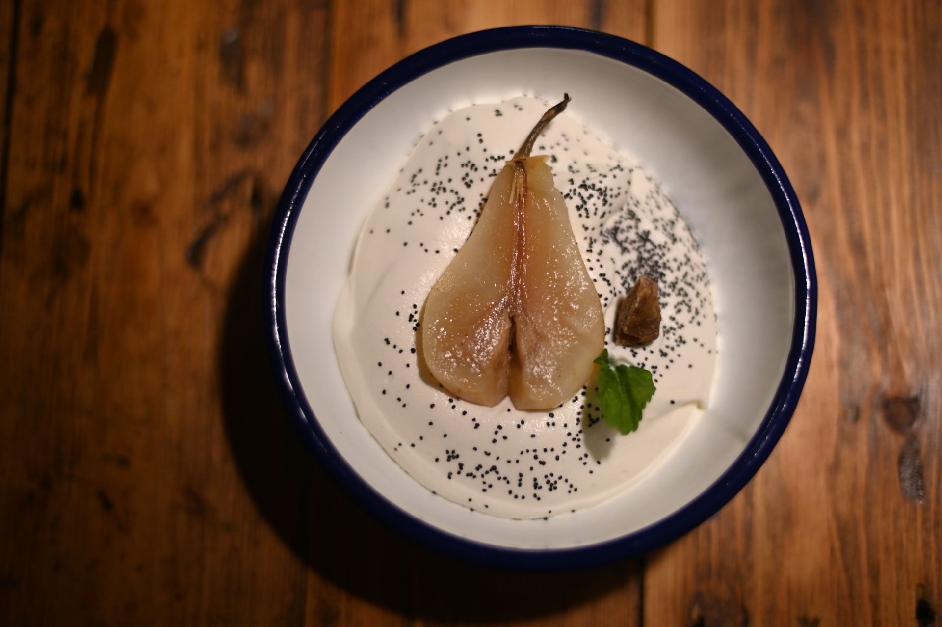 Goodtimes Sportreisen Snowcamp Österreich. Erstklassige Verpflegung, Dessert mit Birne